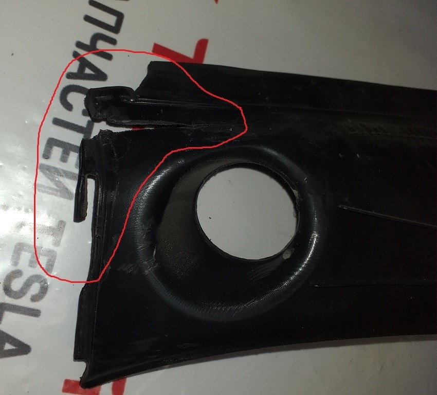 Облицовка проема багажника правая с повреждением Tesla model X 1047321-00-E Киев - изображение 4