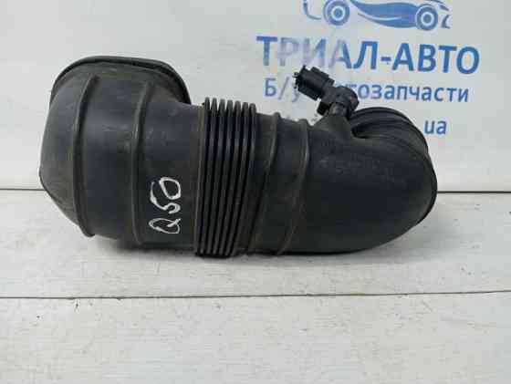 Патрубок воздушного фильтра Infiniti Q50 V37 2.2 DIESEL OM651 2013 (б/у) Київ
