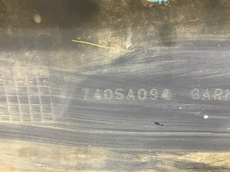 Накладка порога внешняя правая Mitsubishi Pajero Wagon 4 3.2 ДИЗЕЛЬ 4M41 2006 (б/у) Киев - изображение 8