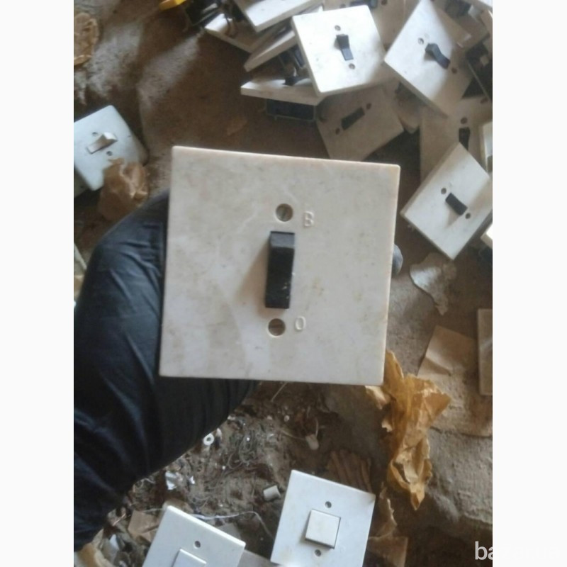 Выключатели закрытой проводки, одинарные, бытовые, -680шт. Харків - зображення 1