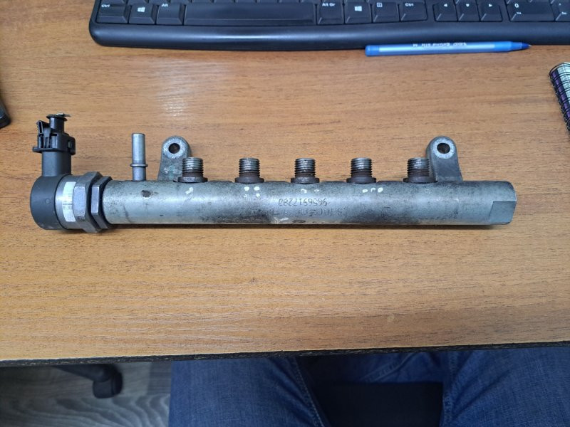 Топливная рампа  Land Rover Freelander 2006-2014 LR001321 (Арт. 22486) Киев - изображение 4