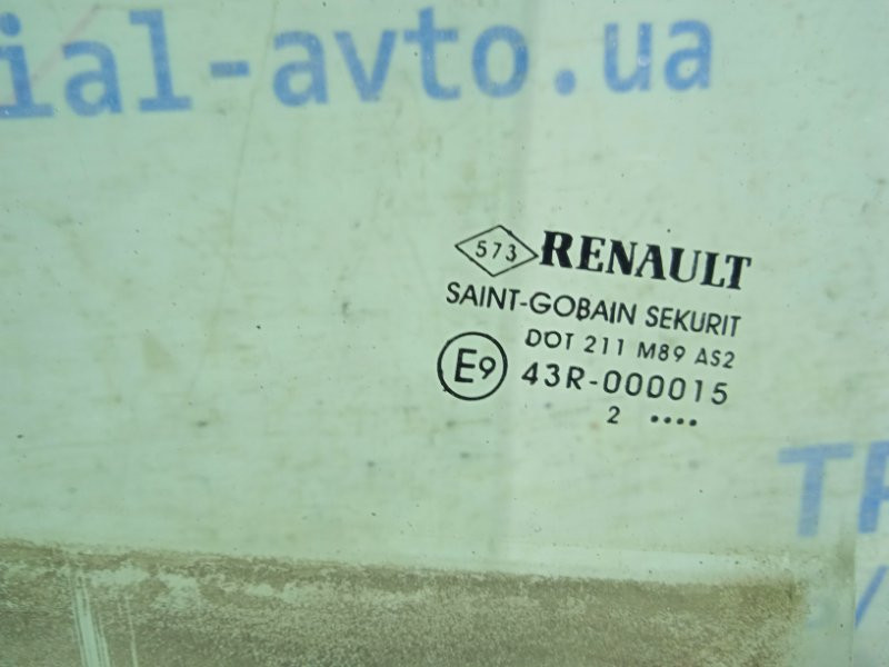 Стекло двери заднее правое Renault Megane 3 1.5 DIESEL K9K 2008 (б/у) Київ - зображення 2
