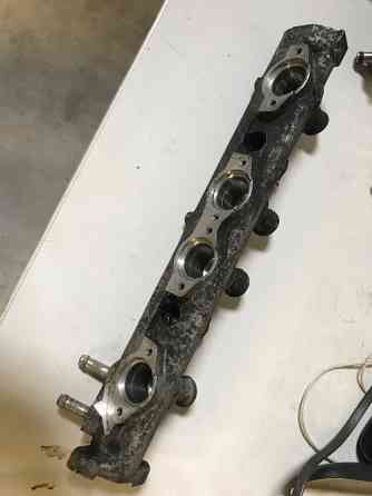 Бу топливная рейка Renault Laguna 1 , Megane 1, Scenic 1, 2.0i, 857013, 7700857013 Кропивницький