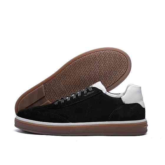 Мужские кожаные кроссовки Black Velvet Київ