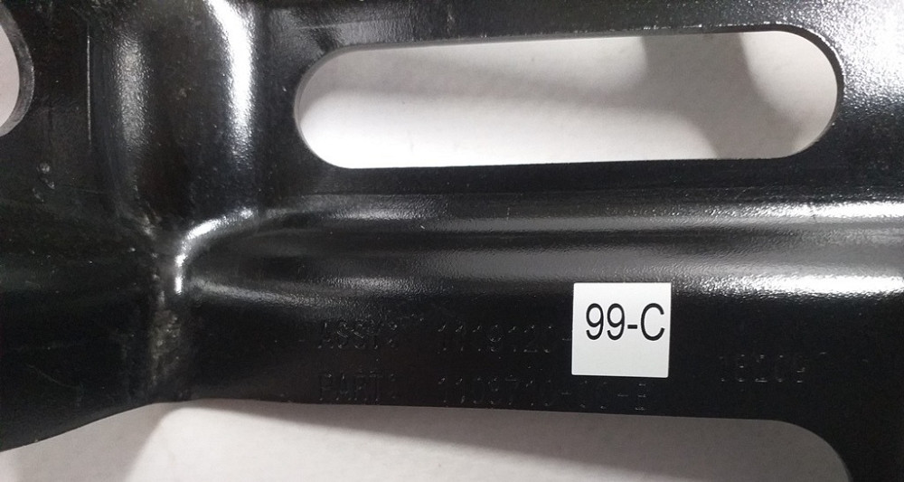 Кронштейн крепления АКБ в сборе RWD Tesla model 3 1119120-00-D Киев - изображение 3