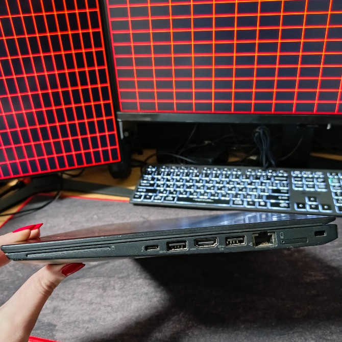 Ноутбук Lenovo ThinkPad T470s Intel i7 12GB RAM SSD 256GB 14" IPS Full HD надійний бізнес-ультрабук Київ - зображення 5