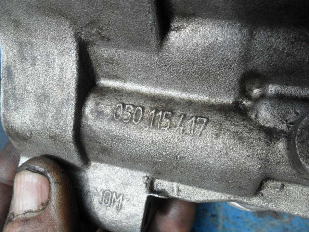 VAG 050115417, Кронштейн масляного фільтра Фольксваген, оригінал Винница - изображение 8