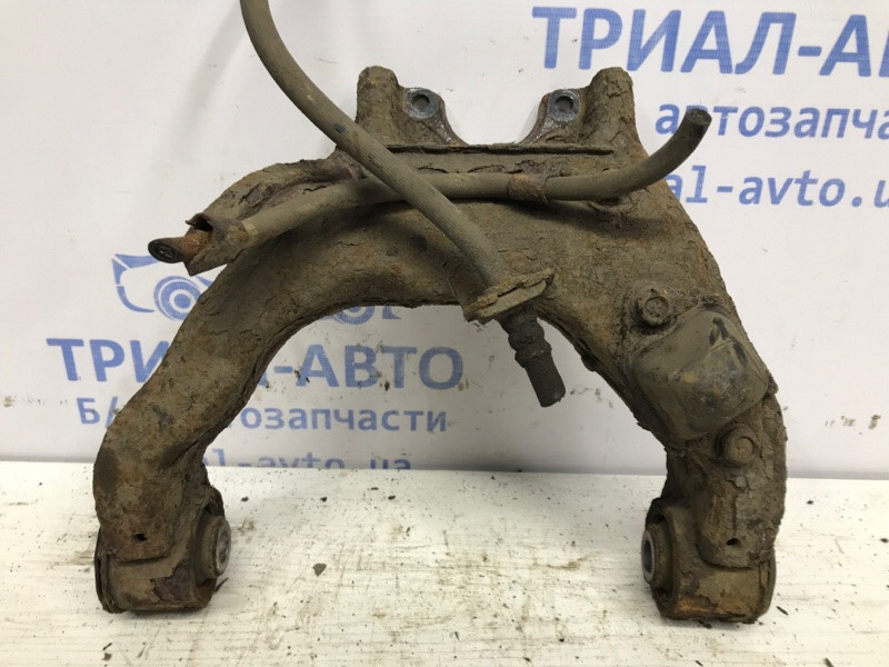 Рычаг передний верхний левый Mitsubishi L200 KB 2.5 ДИЗЕЛЬ 4D56U 2006 (б/у) Київ - зображення 4