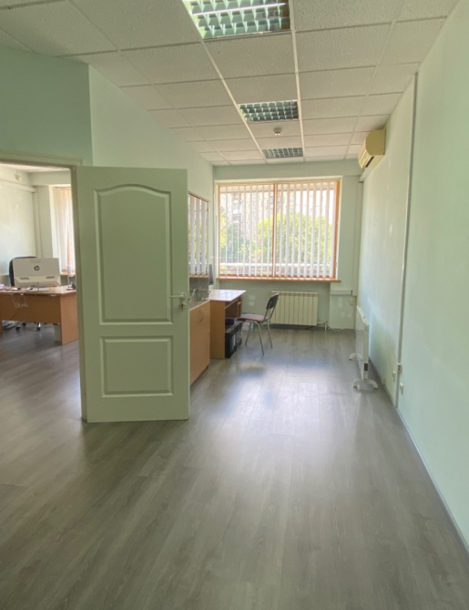 Дарниця метро, Дарницький бульв 5, офіс 46м Київ - зображення 1