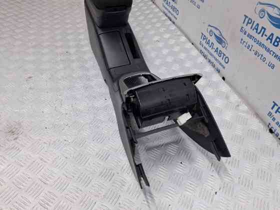 Подлокотник Toyota Avensis T25 2.0 DIESEL 1ADFTV 2002 (б/у) Київ