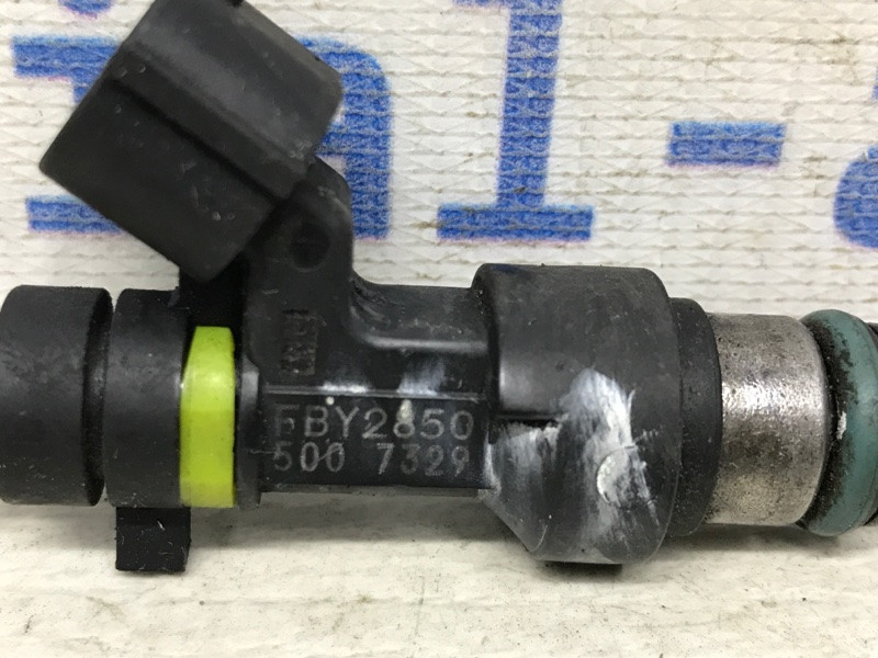 Форсунка топливная Nissan Qashqai J10 2.0 БЕНЗИН MR20DE 2006 (б/у) Киев - изображение 2