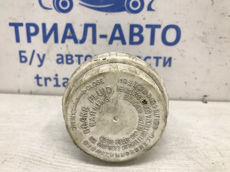 Бачок главного тормозного цилиндра Mitsubishi L200 KB 2.5 ДИЗЕЛЬ 4D56U 2006 (б/у) Київ - зображення 3