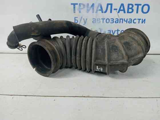 Патрубок воздушного фильтра Toyota Avensis T25 1.8 БЕНЗИН 1ZZFE 2003 (б/у) Київ