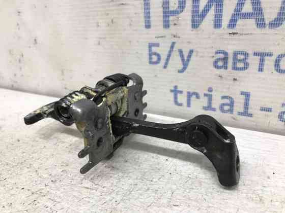 Ограничитель двери передний правый Renault Megane 2008-2016 804303543R (Арт. 34759) Киев