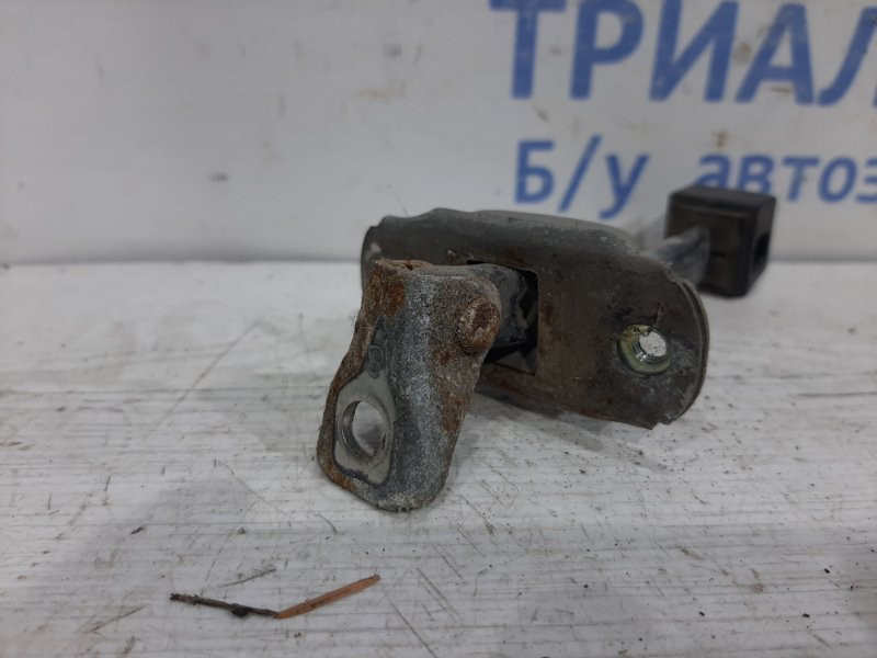 Ограничитель двери задний левый Mitsubishi L200 KB 2.5 ДИЗЕЛЬ 4D56U 2006 (б/у) Київ - зображення 2