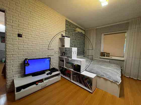 Продаж 2-кімнатної квартири м. Харківська Код Об'єкта № 21138041 Київ