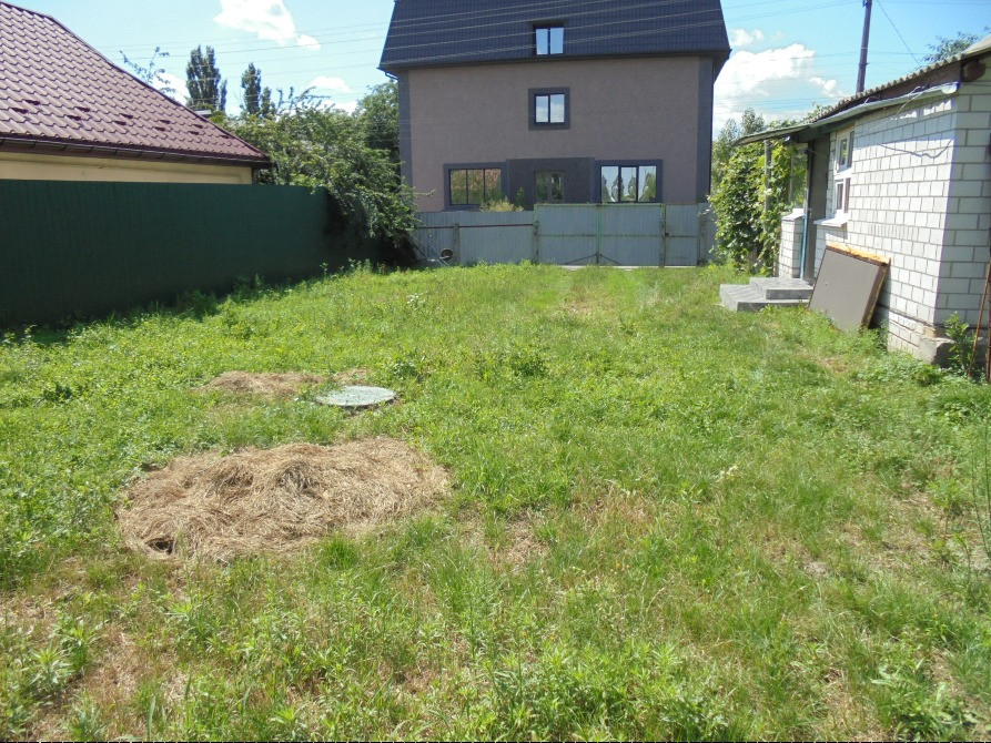 Бородянка. Деревянный дом (из дуба) обложенный кирпичом 60кв.м. на три комнаты. Бородянка - изображение 4