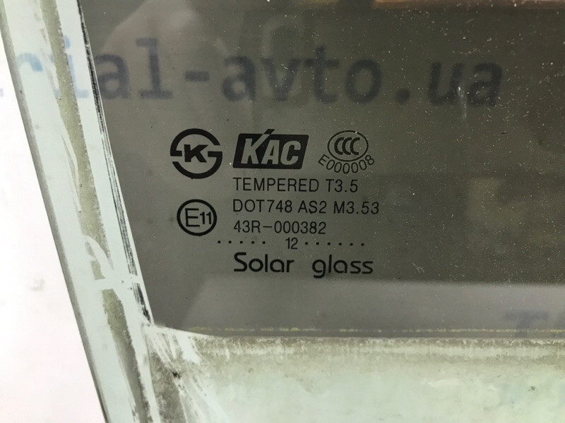 Стекло двери заднее правое Chevrolet Captiva C140 2.2 ДИЗЕЛЬ 2011 (б/у) Київ - зображення 3