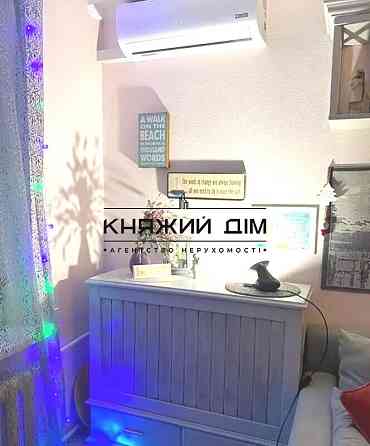 Без коміссіі!!! Продам 2-х. кім. на Печерську. Ботаничний сад. м.Звіринецька код: 21147694 Киев