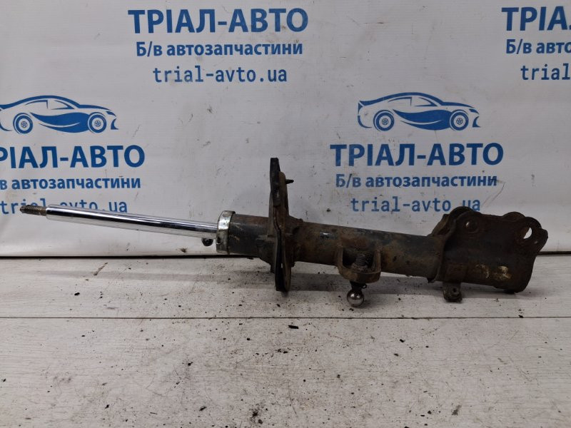 Амортизатор передний правый SsangYong Korando C200 2.0 DIESEL D20DT 2010 (б/у) Киев - изображение 1