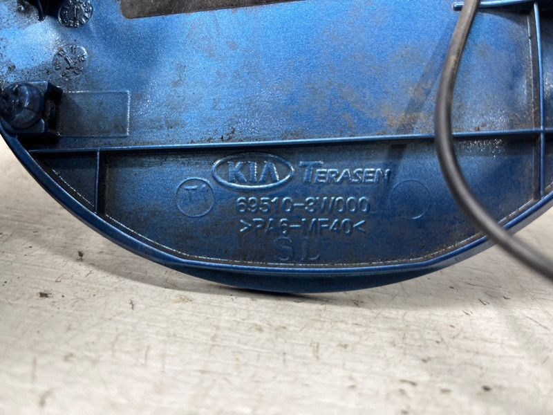 Лючок бака Kia Sportage 2010-2016 695103W000 (Арт. 70886) Киев - изображение 2