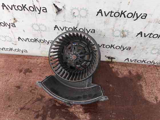 Моторчик (вентилятор) печи VW T5 2003-2015 (7E1820021) Ковель
