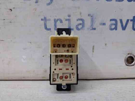 Кнопка стеклоподъемника Chevrolet Captiva C140 2.2 DIESEL Z22D1 2006 (б/у) Київ