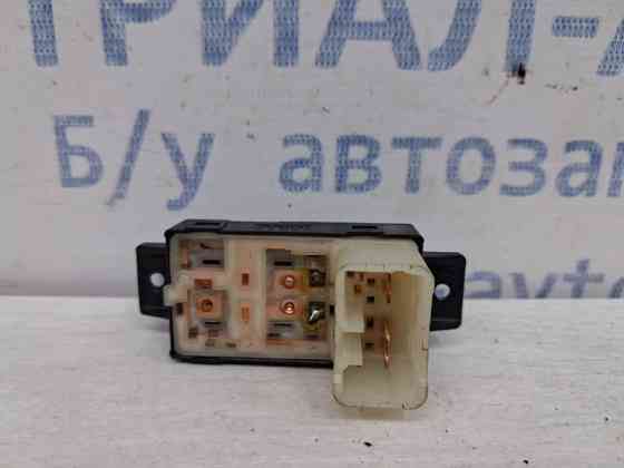 Кнопка стеклоподъемника SsangYong Rexton 2006-2012 202006279 (Арт. 61876) Київ