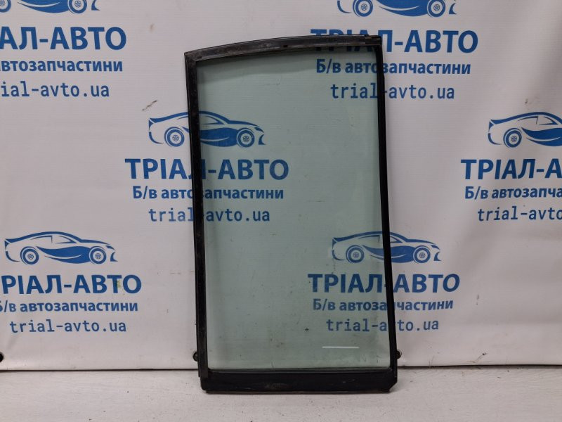 Стекло двери задней левой (форточка) Mitsubishi Pajero Wagon 3 3.2 ДИЗЕЛЬ 4M41 1999 (б/у) Киев - изображение 2