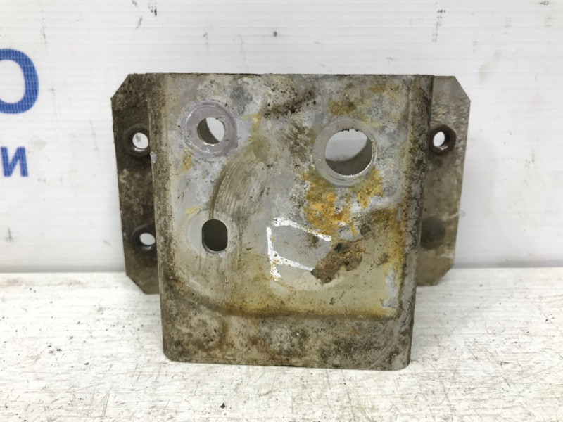 Кронштейн усилителя заднего бампера Toyota RAV 4 A30 2.2 DIESEL 2ADFTV 2005 прав. (б/у) Київ - зображення 1