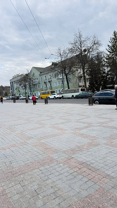 Продам квартиру в центрі міста Рівне - зображення 3