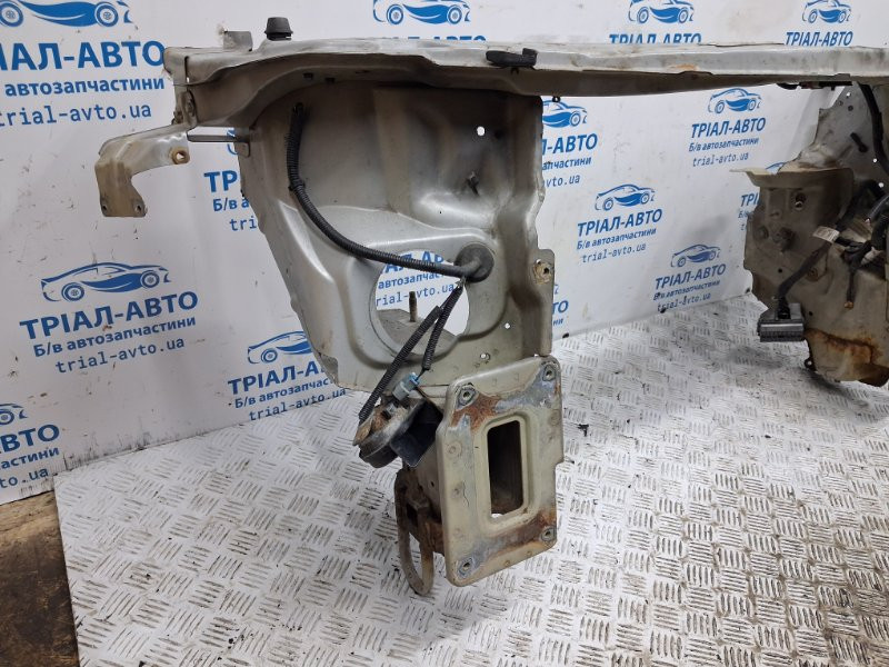 Панель передняя Chevrolet Captiva C140 2.2 DIESEL Z22D1 2006 (б/у) Київ - зображення 4