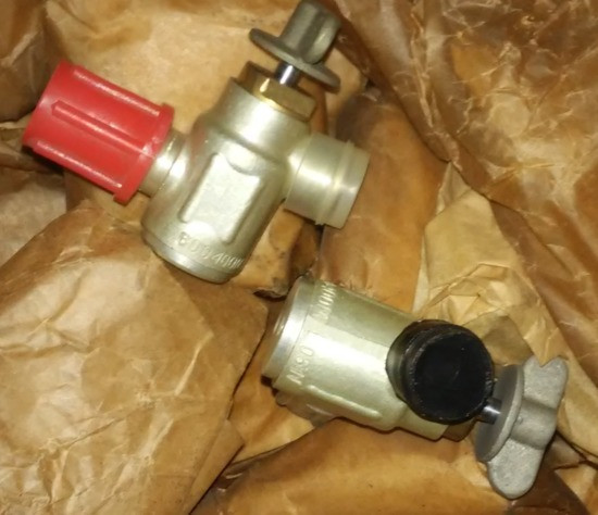 Куплю кран зливний 600400М Суми - зображення 1