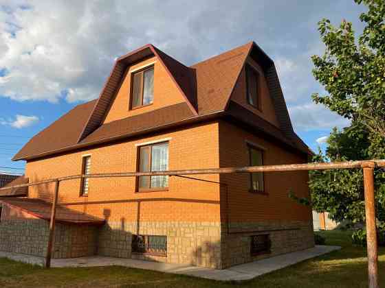 Продам. Будинок 220 кв. м, 14 соток. Підгородне, вул. Партизанська Дніпро