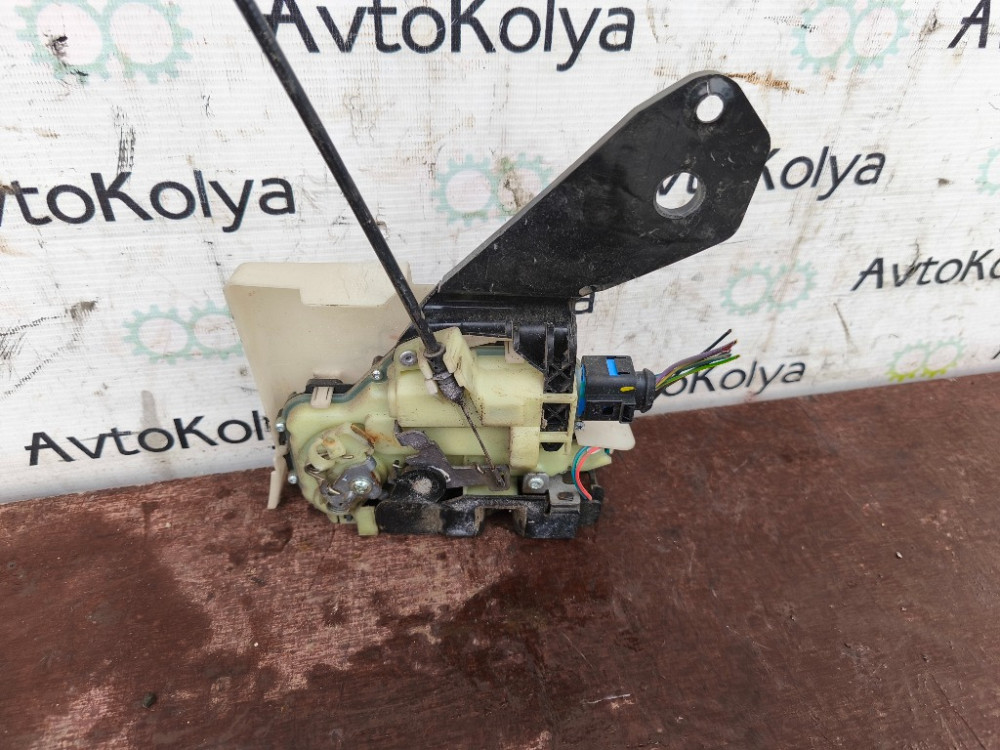 Замок передней двери левый VW T5 2003-2015 Ковель - изображение 2