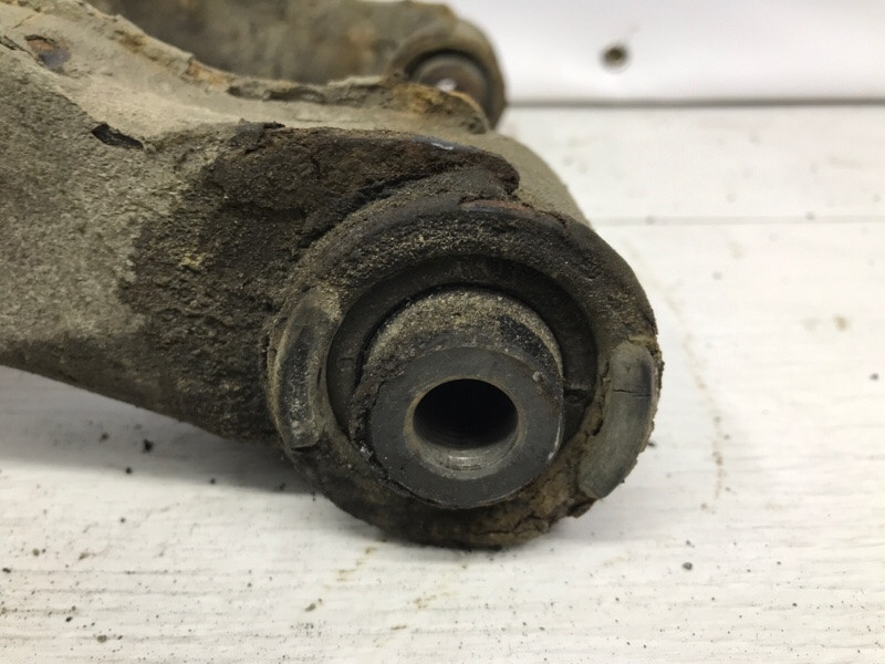 Рычаг задний поперечный верхний правый Nissan Pathfinder R51 2.5 DIESEL YD25DDTI 2004 (б/у) Киев - изображение 3