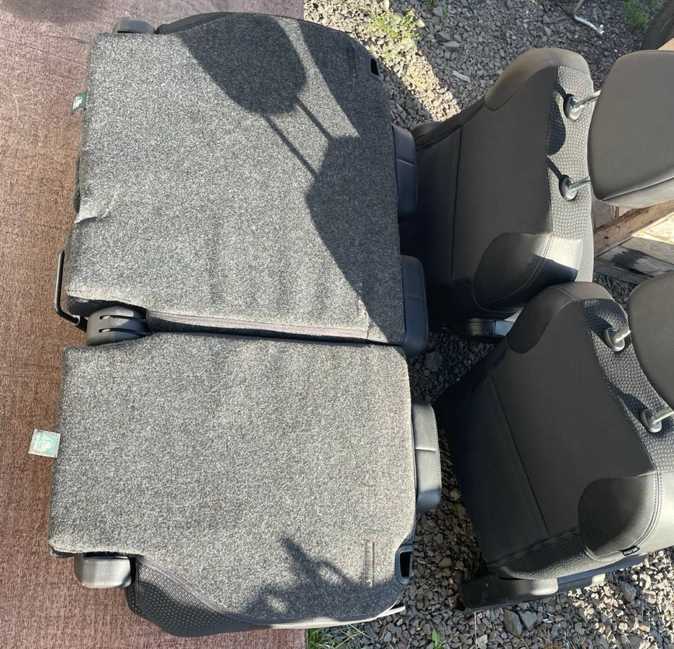 Сиденья комплект Nissan Note E11 2005-2012 Ковель - изображение 3
