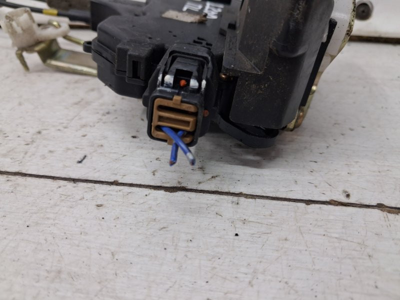 Замок двери передний левый Mitsubishi L200 2006-2015 5715A179 (Арт. 69311) Київ - зображення 4