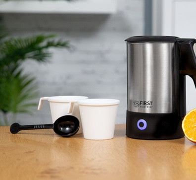 Електрочайник First FA-5425-4 0.6 л серебристый Київ - зображення 5