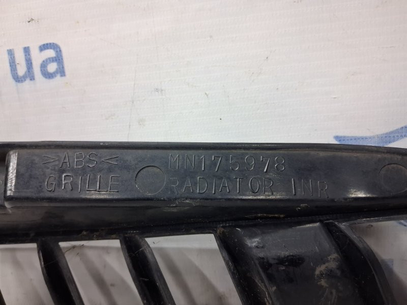 Решетка радиатора Mitsubishi Outlander 2003-2006 MN175978 (Арт. 66408) Киев - изображение 5