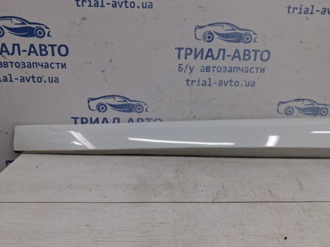 Накладка двери Renault Megane 3 1.5 DIESEL K9K 2008 перед. лев. (б/у) Київ - зображення 2