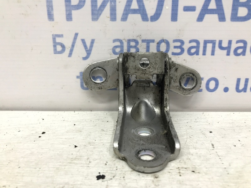 Петля двери задней левой Kia Ceed JD 1.6 DIESEL D4FB 2012 (б/у) Киев - изображение 1