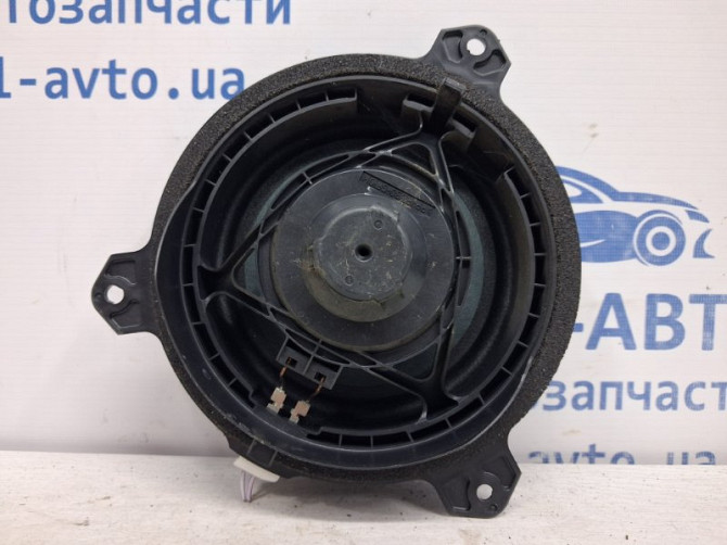 Динамик двери Toyota RAV 4 A40 2.2 DIESEL 2ADFTV 2012 (б/у) Киев - изображение 2