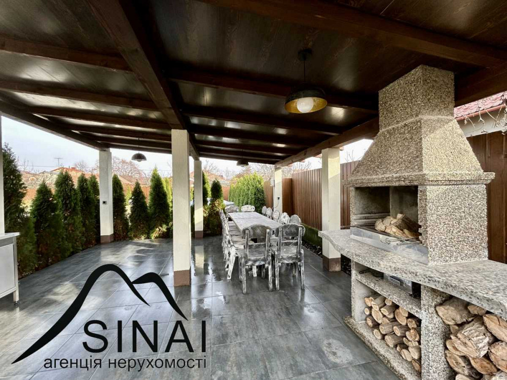 продажа 7-к дом Береговский, Берегово, 300000 $ Берегово - изображение 3