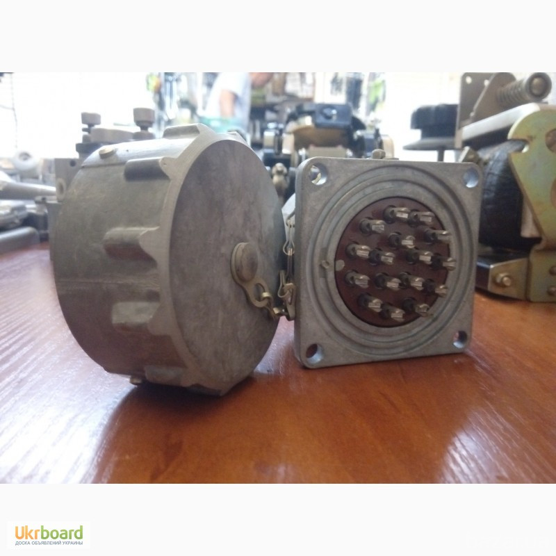 Разъемы, вилки АН 682300, БЛ3645005, контактные, с крышкой Харьков - изображение 3