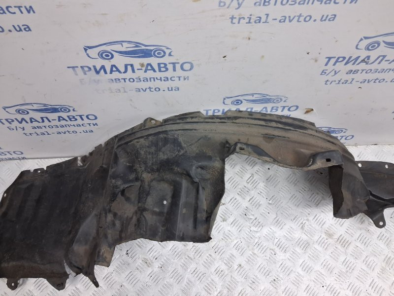 Подкрылок передний правый Mitsubishi Outlander CU 2.4 БЕНЗИН 4G69 2003 (б/у) Киев - изображение 3