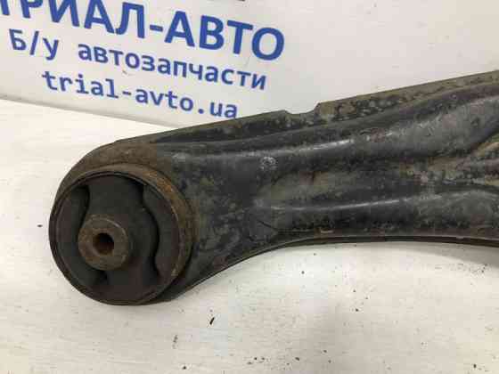 Рычаг задний продольный Mitsubishi Lancer 9 1.6 БЕНЗИН 4G18 2003 прав. (б/у) Киев