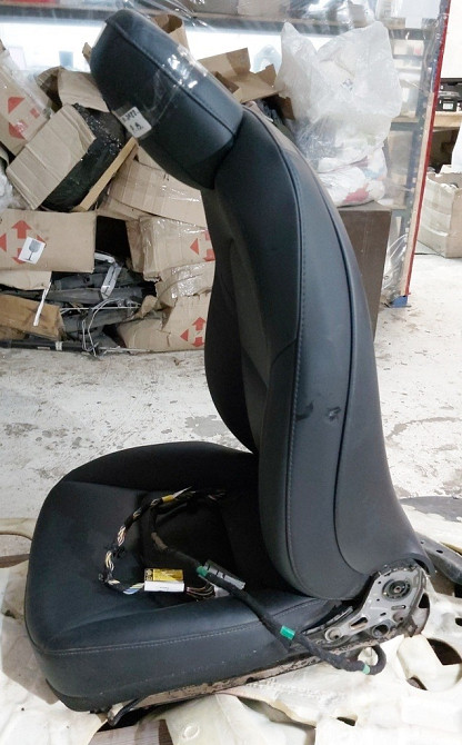 Сиденье водительское без датчика и подушки с повреждением PRM PUR BLK в частичном сборе Tesla model Київ - зображення 4