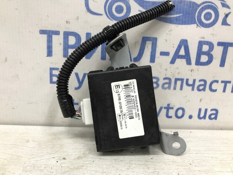Блок управления иммобилайзера Lexus RX 350 XU30 3.5 БЕНЗИН 2GRFE 2003 (б/у) Киев - изображение 1