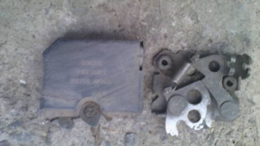 Замок капота 51231911393 БМВ Е-30 оригинал Вінниця - зображення 3